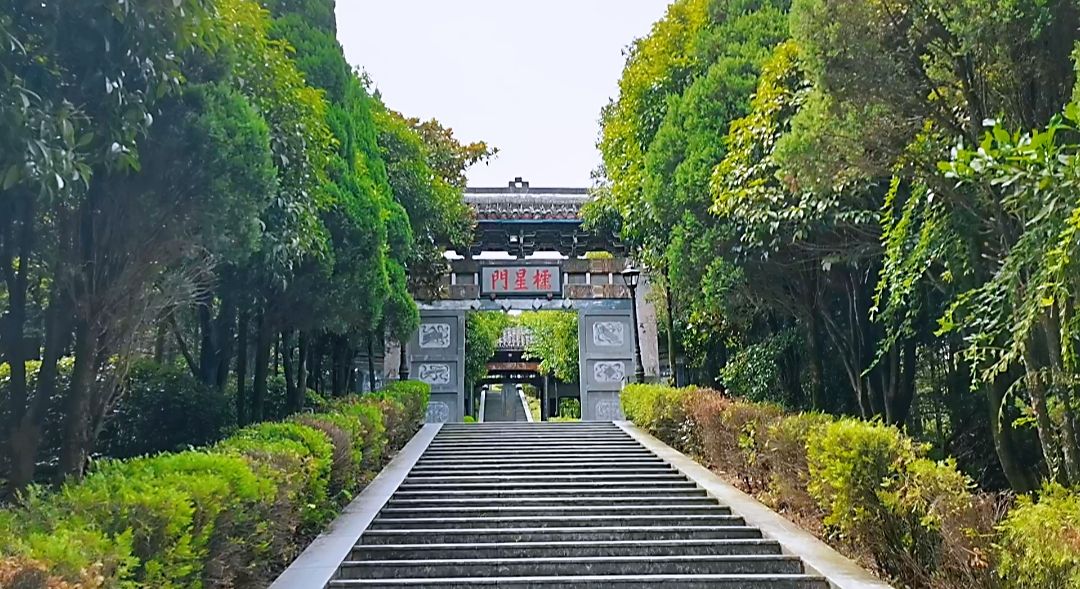 文峰塔景区