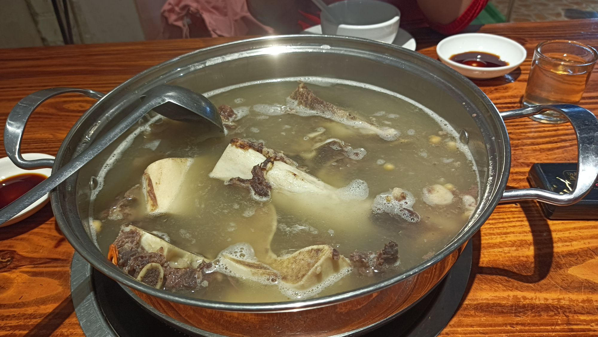 八达牛餐馆