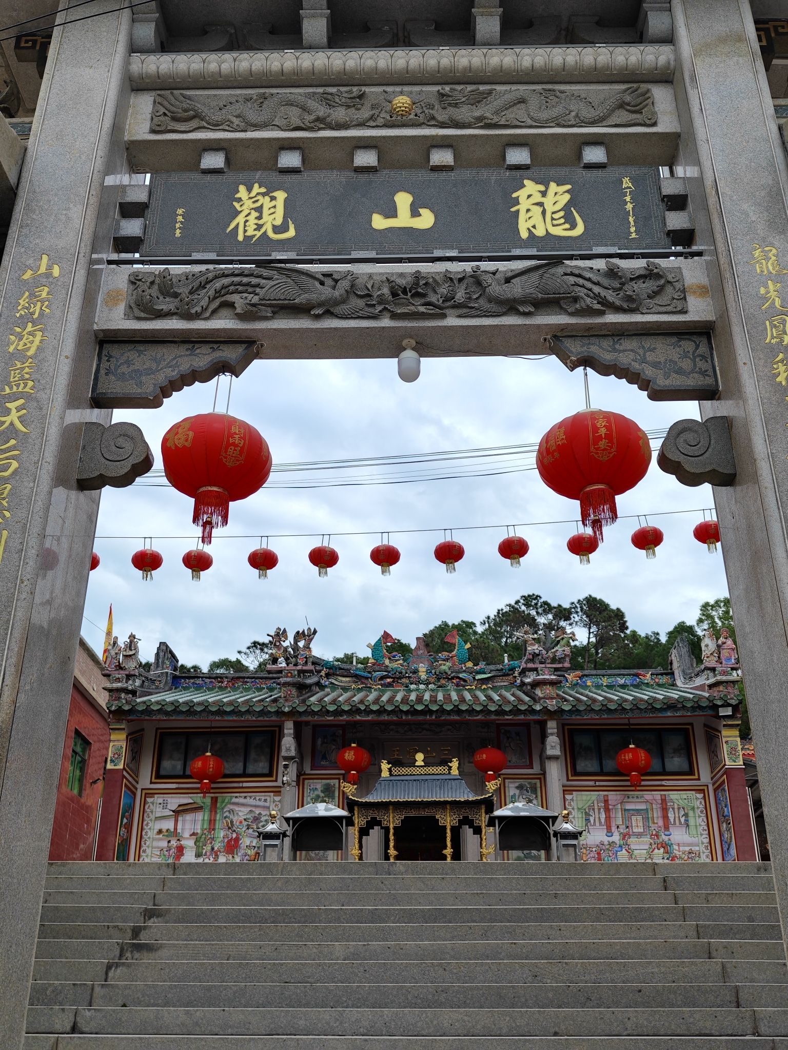 港口龙山观实景照片