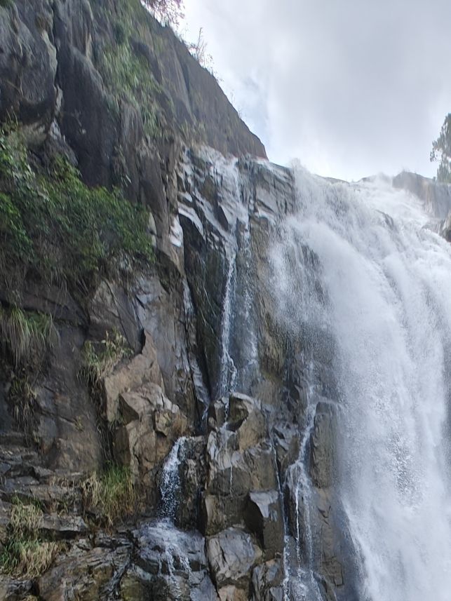 龙归寨瀑布景区旅行图片 2