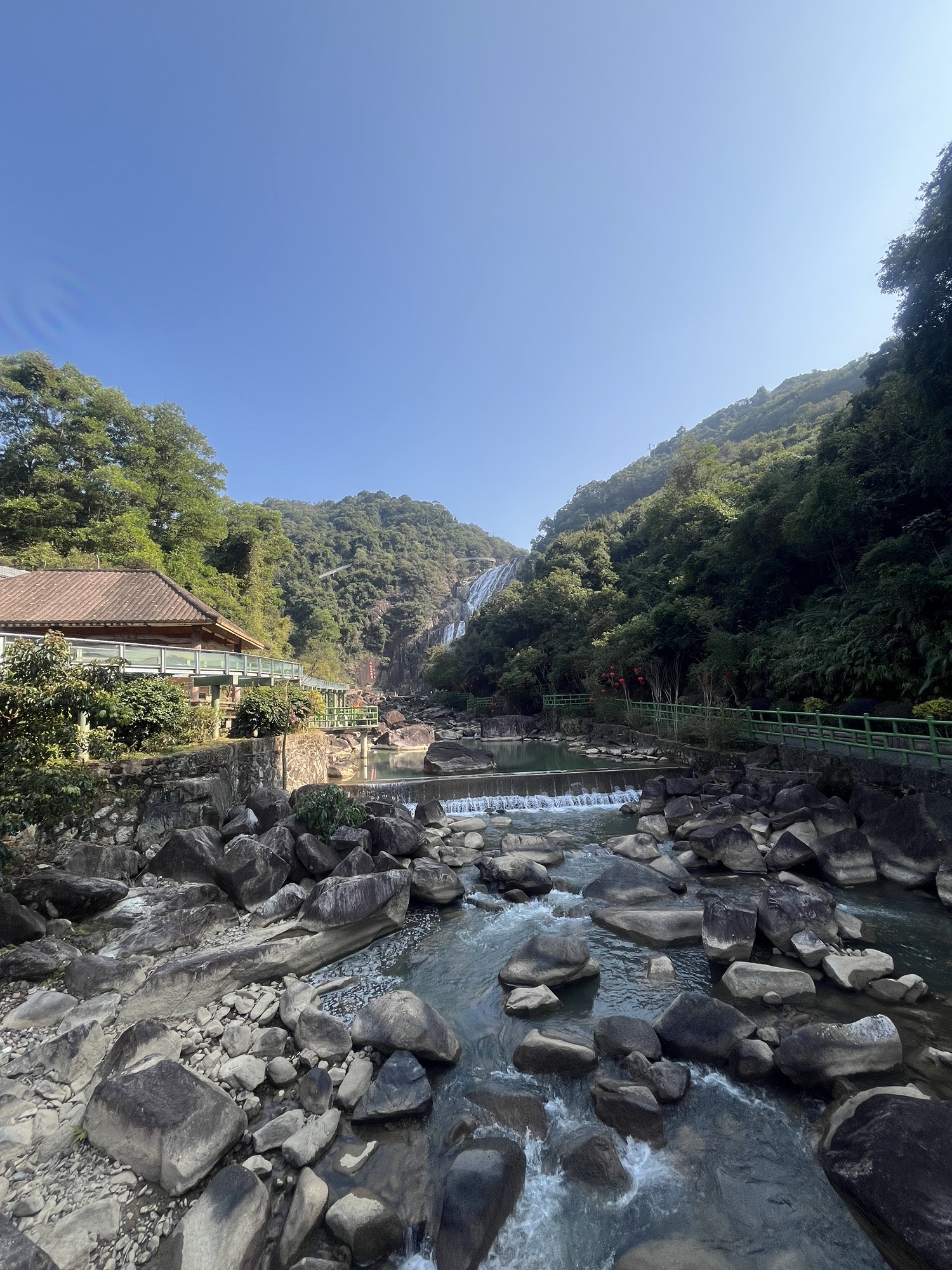 龙归寨瀑布景区旅行图片 3