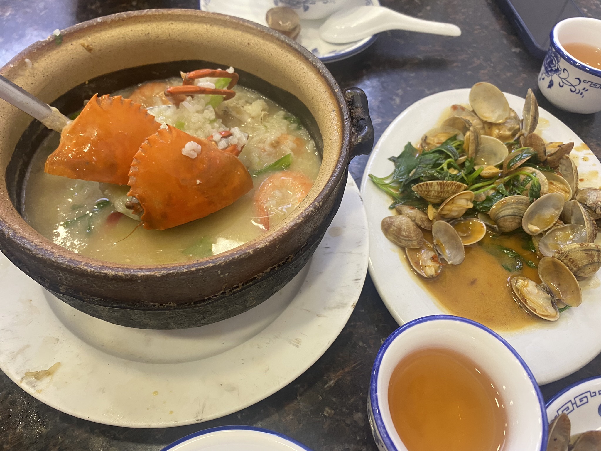 适口餐厅特色砂锅粥