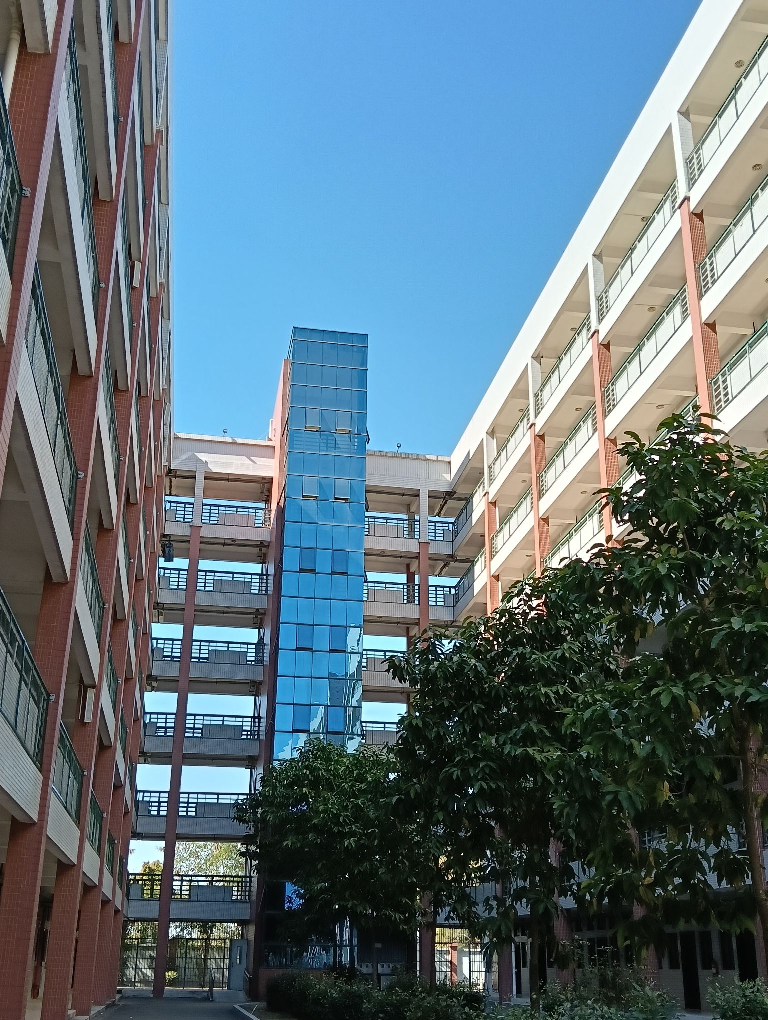 汕头市潮阳职业技术教育中心