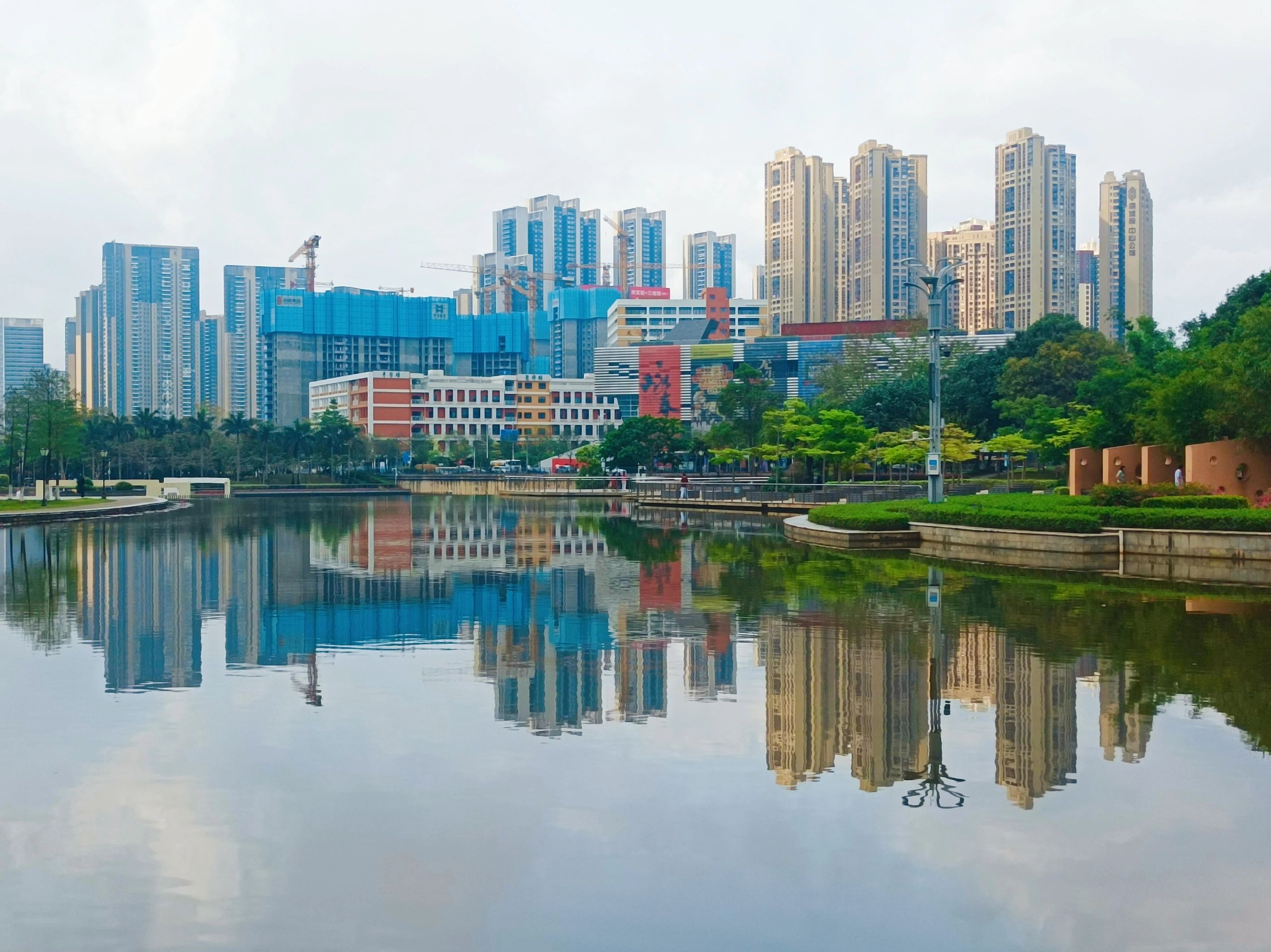 深圳市坪山区中心公园