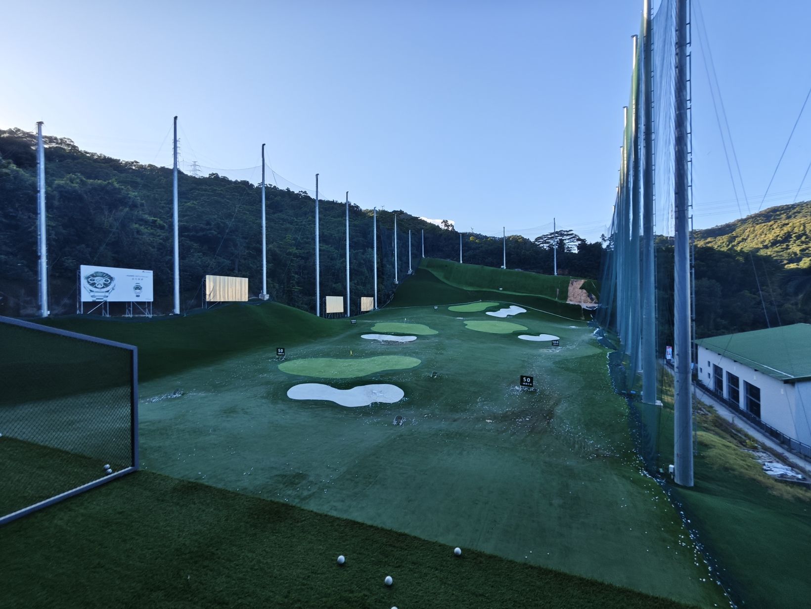 场地封面-银湖高尔夫练习场