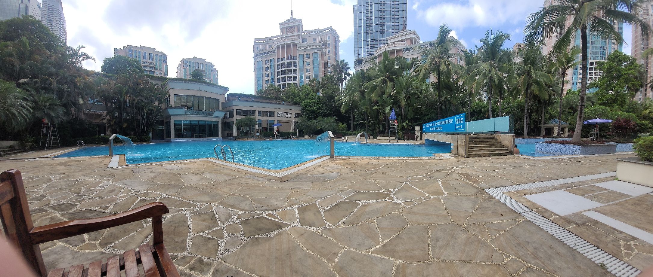 场地封面-东海花园二期游泳场