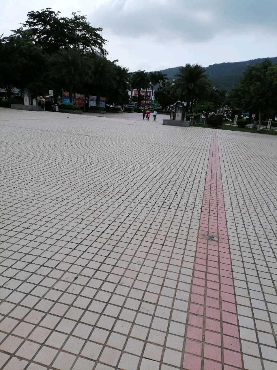 美平广场旅行图片 3
