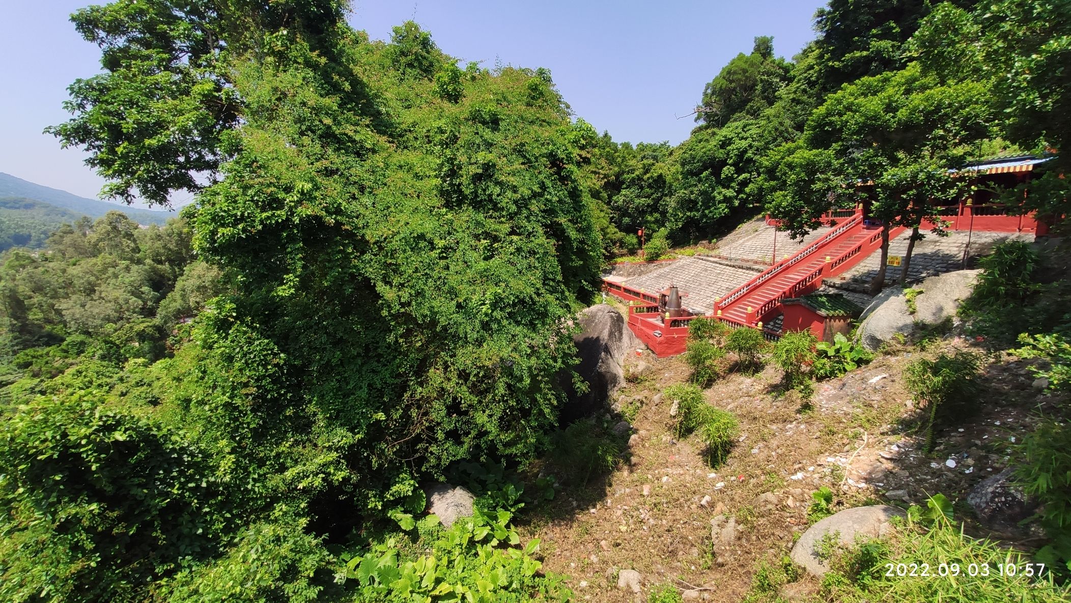 灵岩洞旅行图片 1
