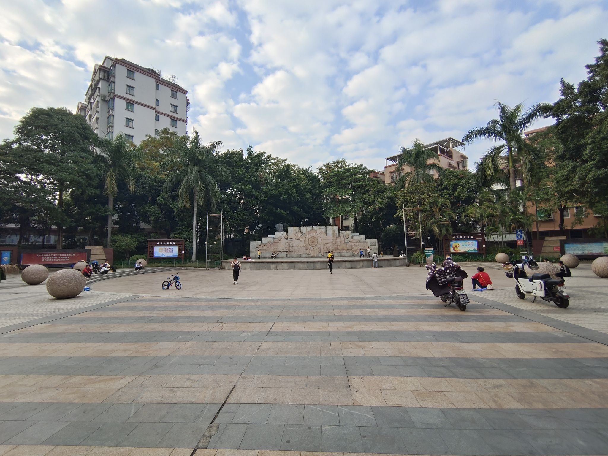 张槎文化广场