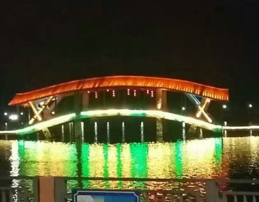 碧莲湖公园旅行图片 1