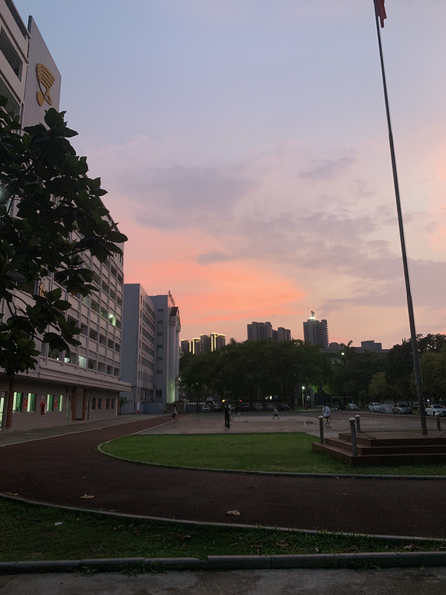 湛江艺术学校