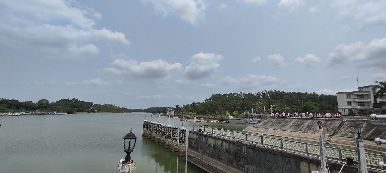 鹤地银湖国家水利风景区旅行图片 3
