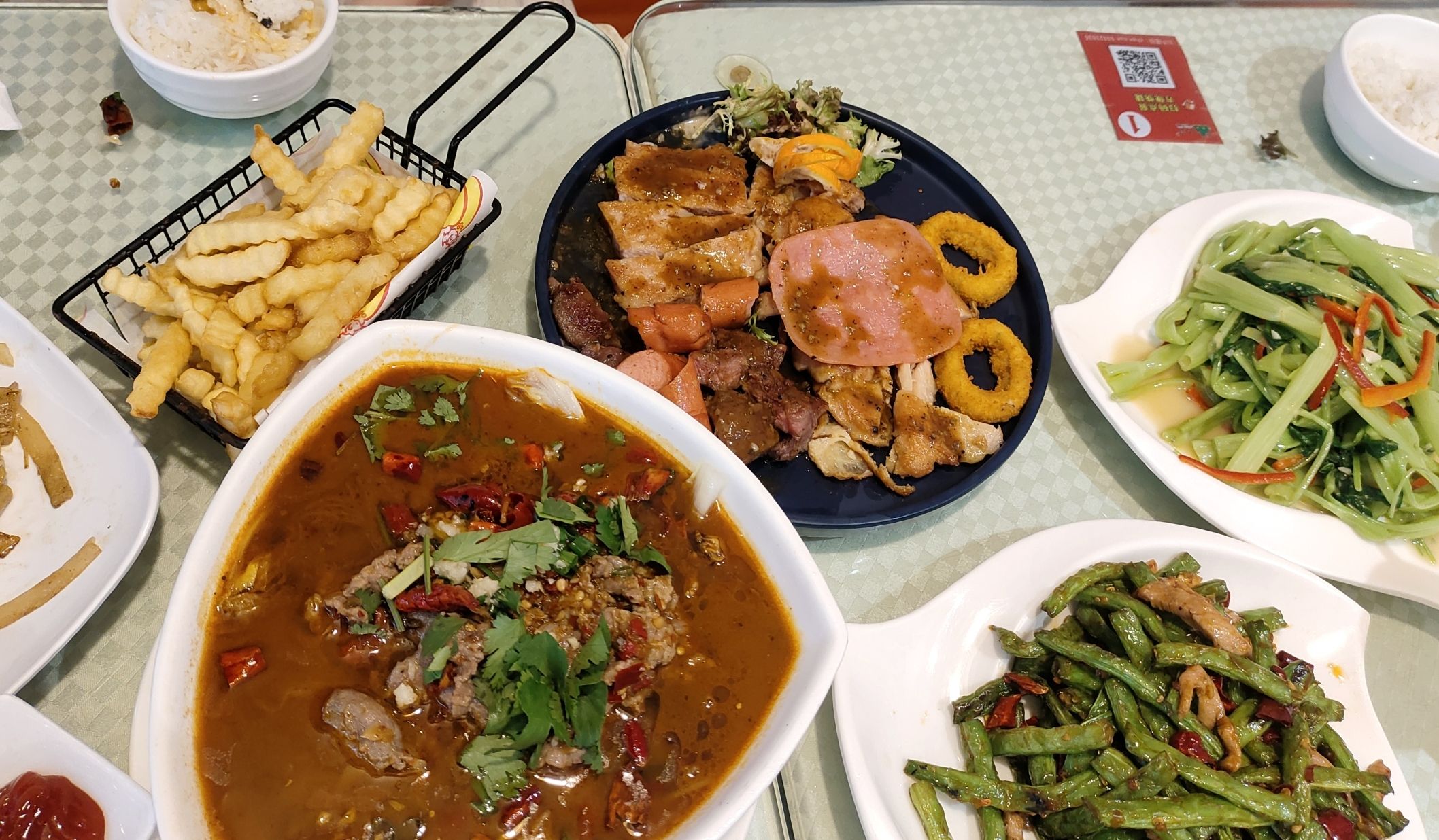 山村茶餐厅(民族路商业街店)