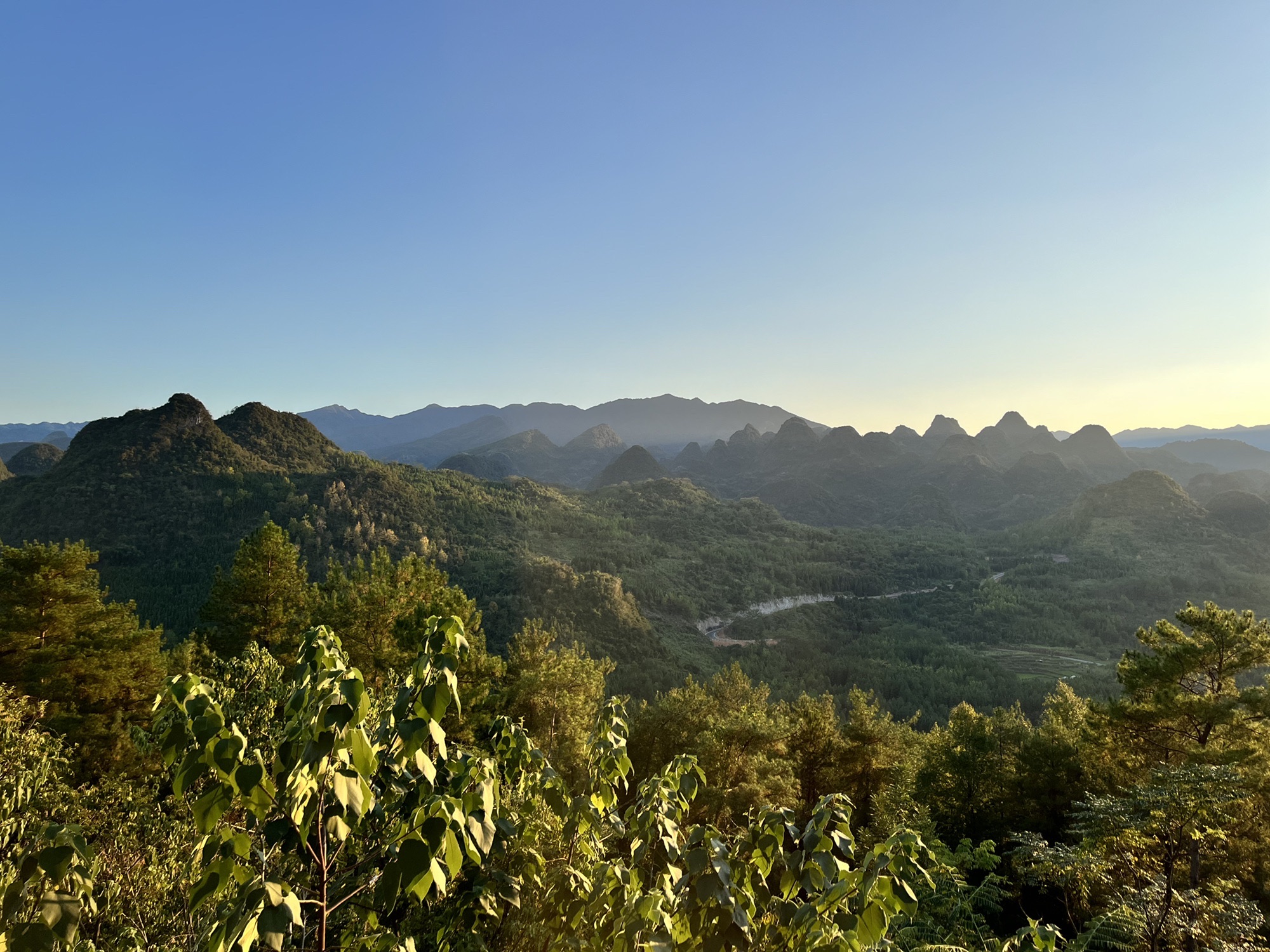万山朝王旅游驿站旅行图片 2