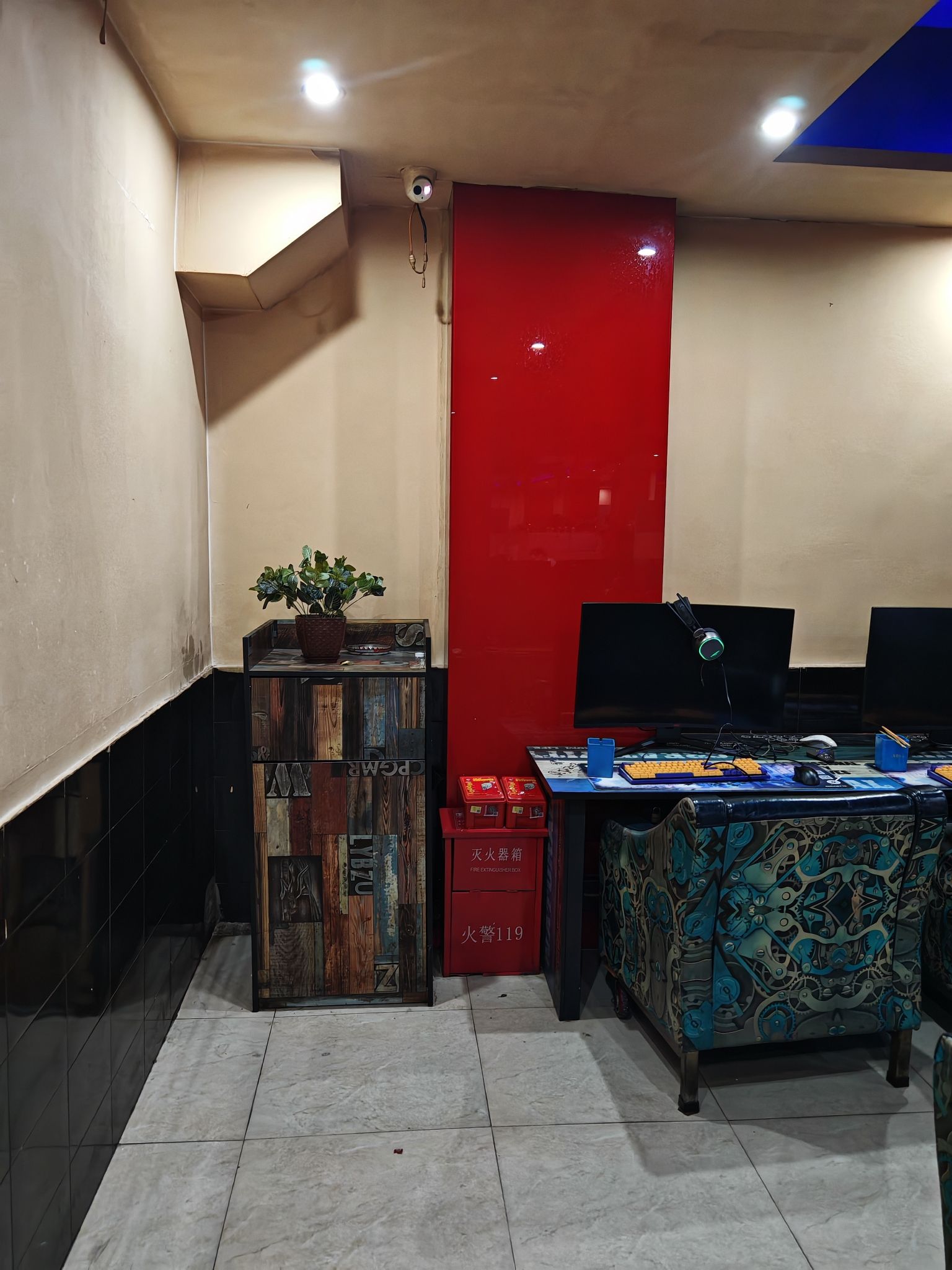 千禧龙网吧(潮枫路店)