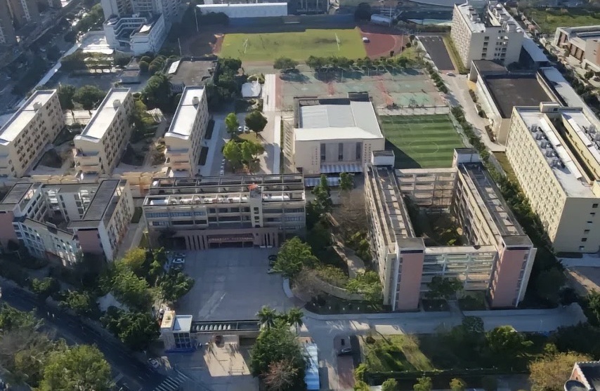东莞中学初中部古梅一中