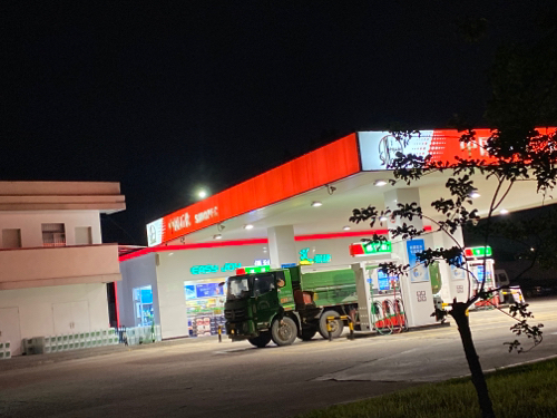 中国石化泉塘加油站
