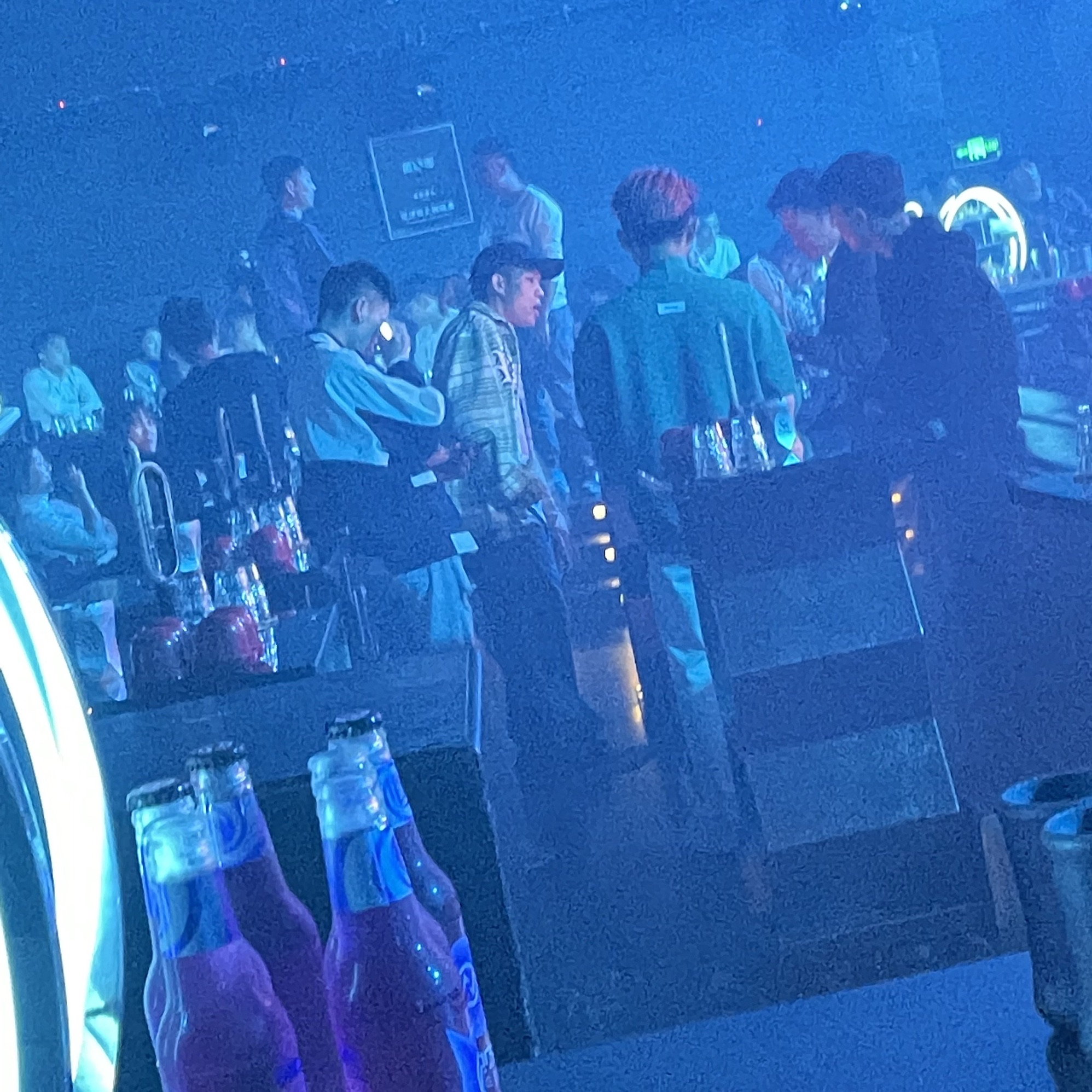 盛世98轰趴馆