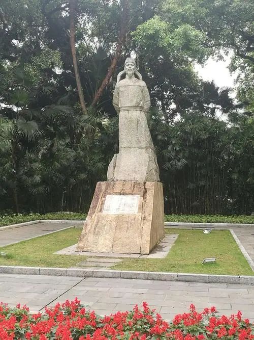 雕像公园旅行图片 2