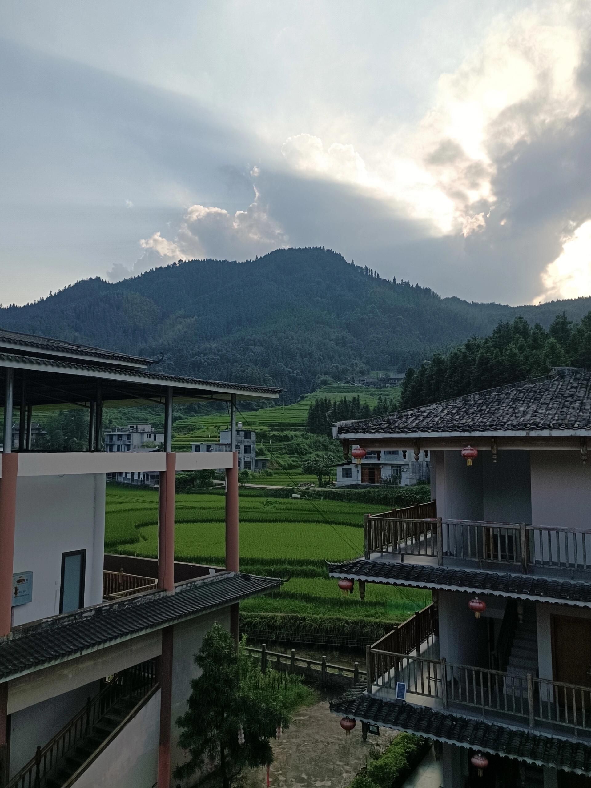 雨卜民族风情旅游度假村旅行图片 3