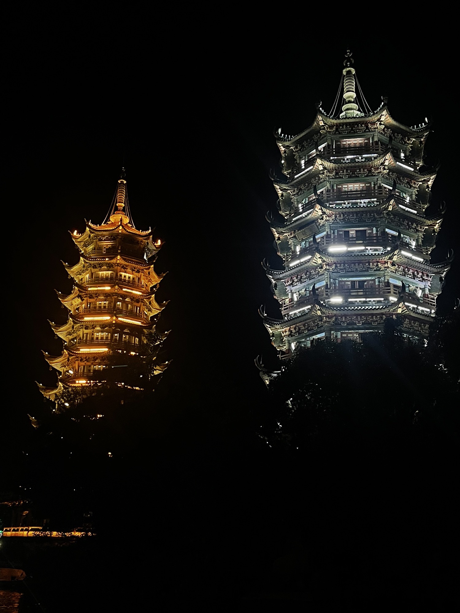 日月双塔文化公园旅行图片 1