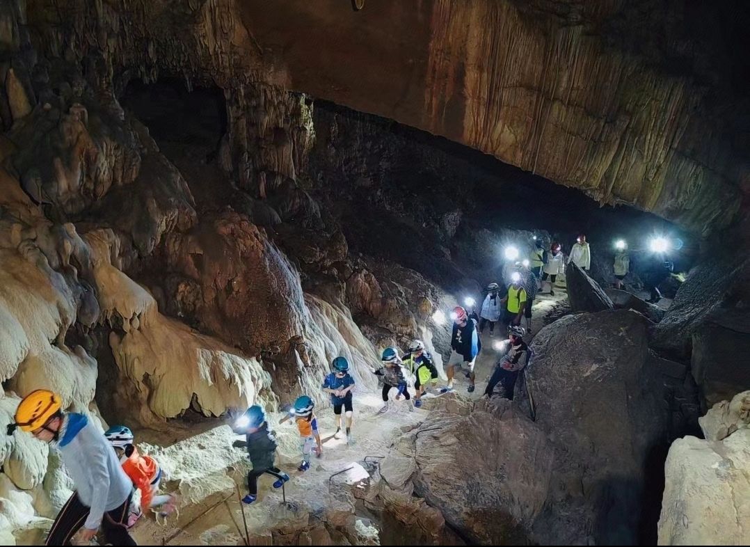 月亮水岩景区旅行图片 1
