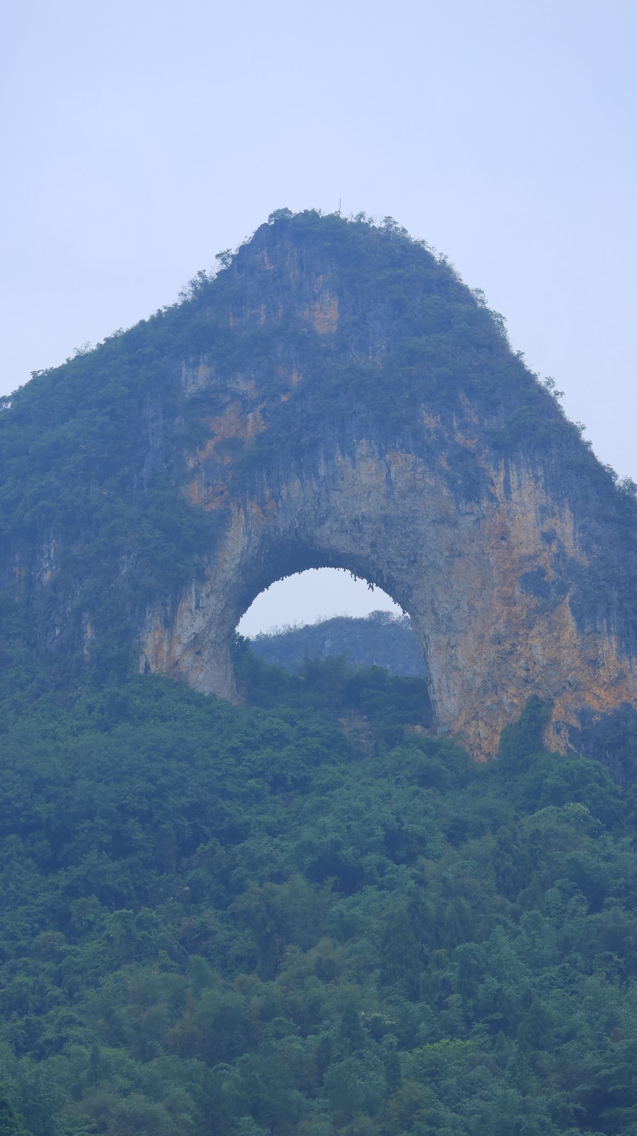 月亮水岩景区旅行图片 1