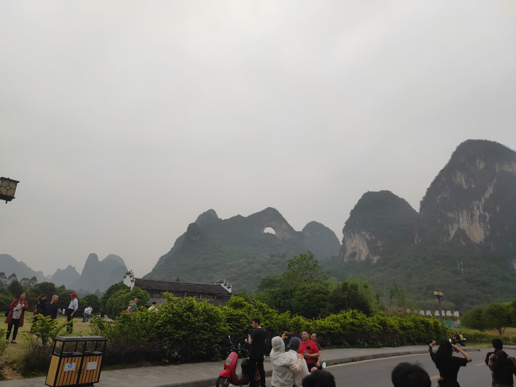 赏月景区旅行图片 1