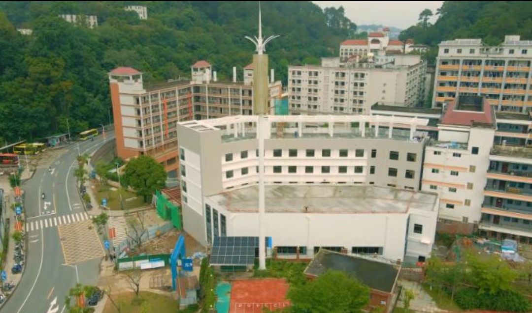 梧州市第八中学