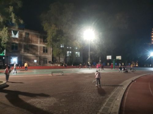石南人民广场旅行图片 1