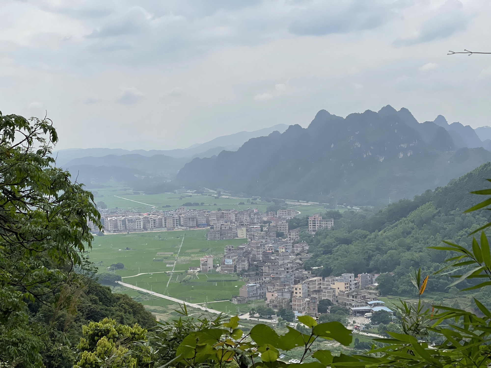 兴业县城隍镇鹿峰山风景区旅行图片 1