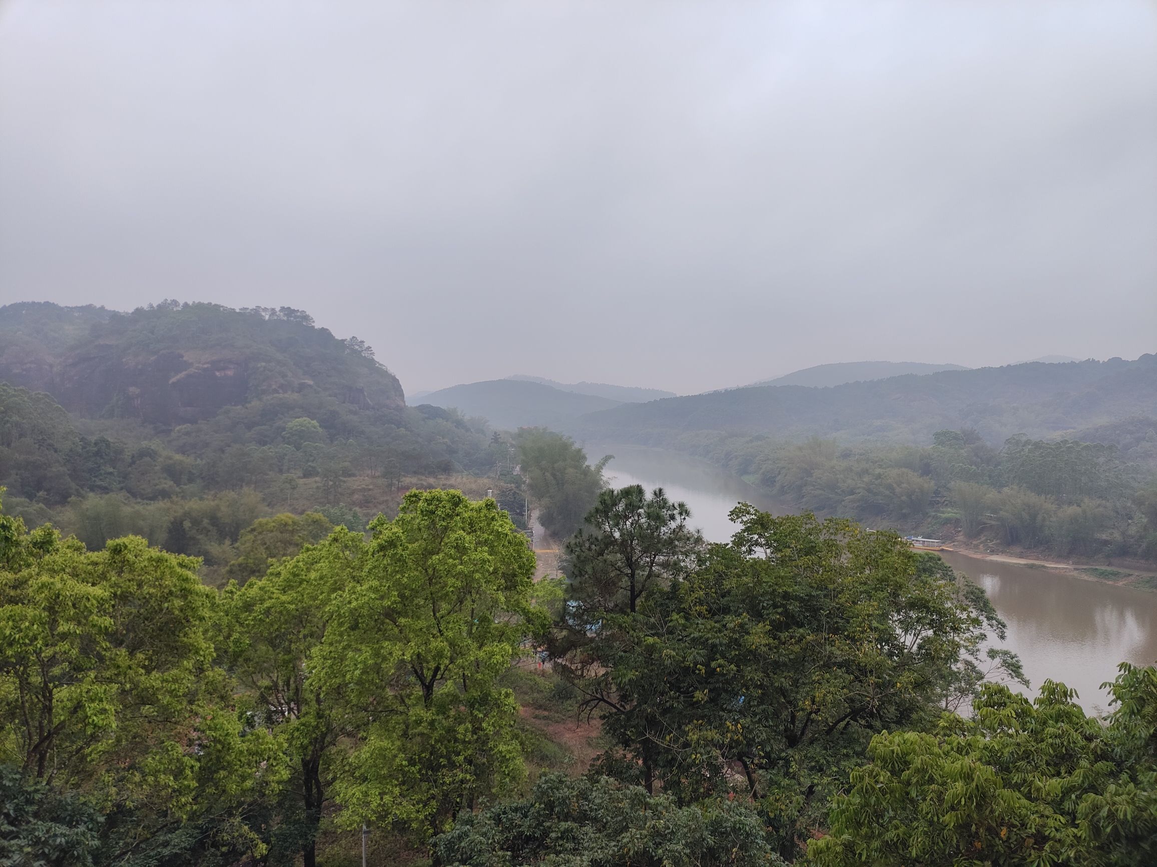 宴石山风景区旅行图片 1