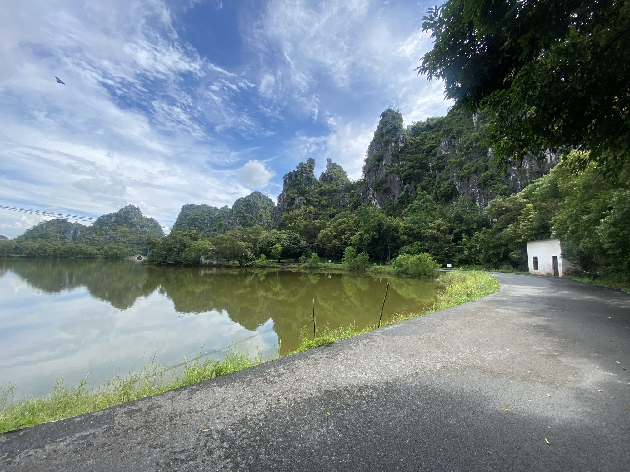 龙珠湖风景区旅行图片 1