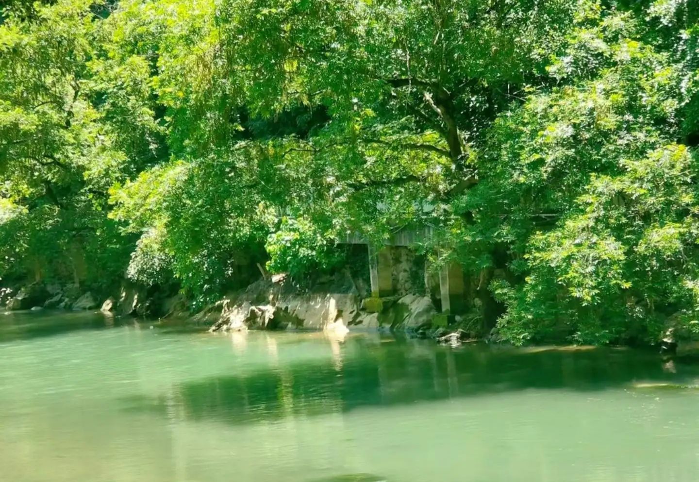 水源洞旅行图片 3