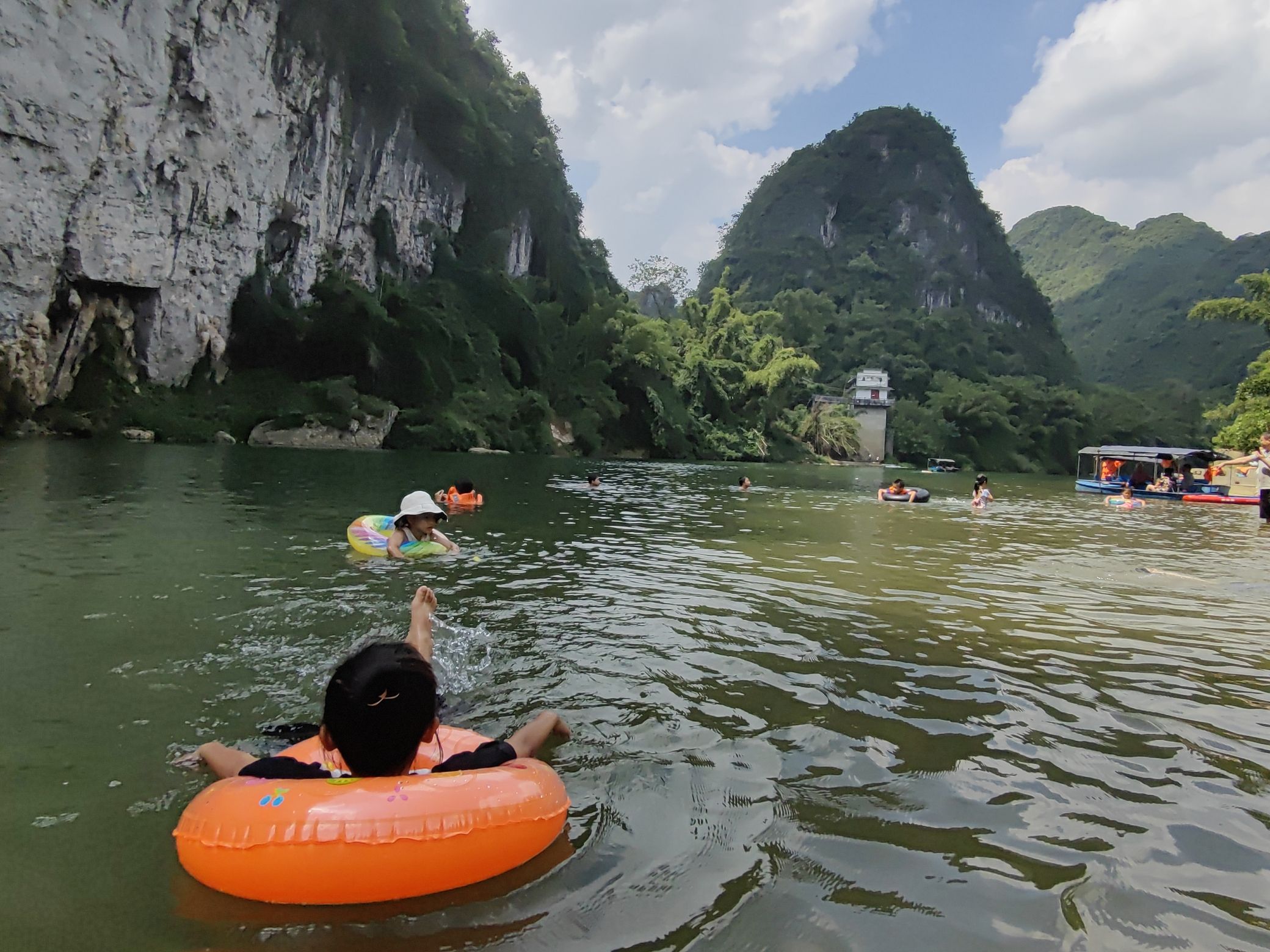 刘三姐公园旅行图片 1