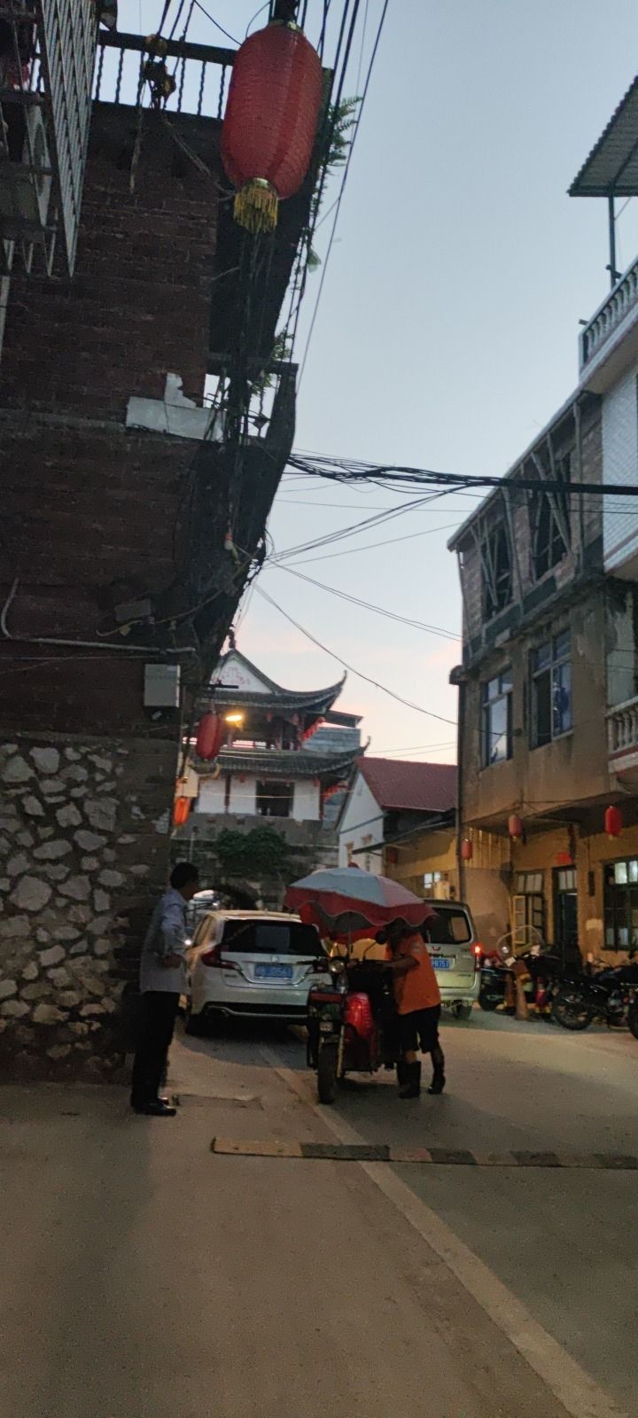 四牌楼旅行图片 1
