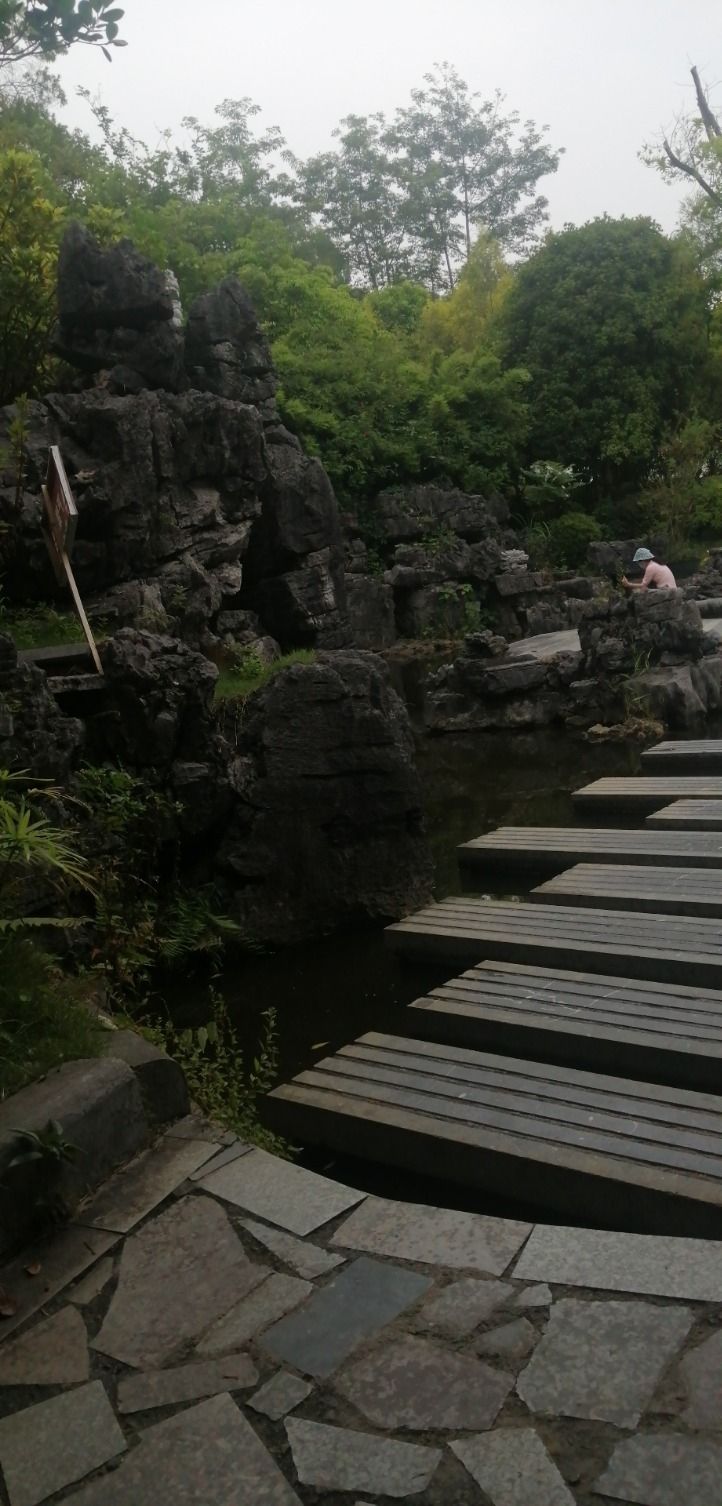 刘三姐音乐喷泉广场旅行图片 1