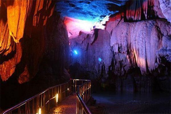 洪阳洞景区旅行图片 1