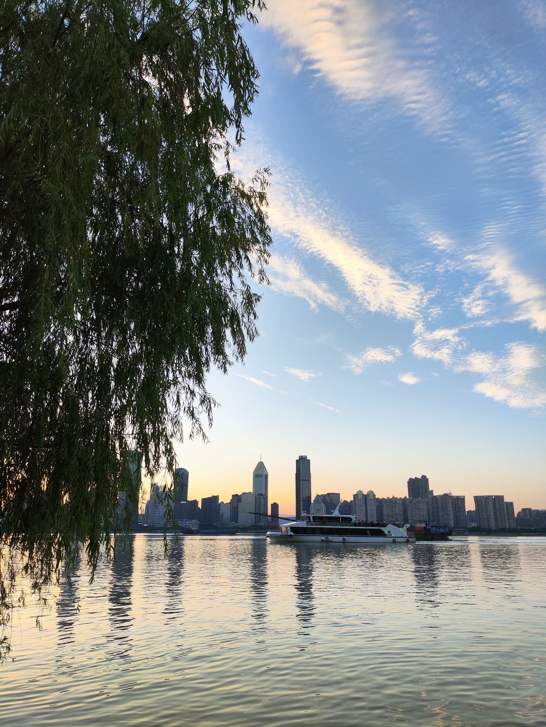 新洲文化广场旅行图片 3