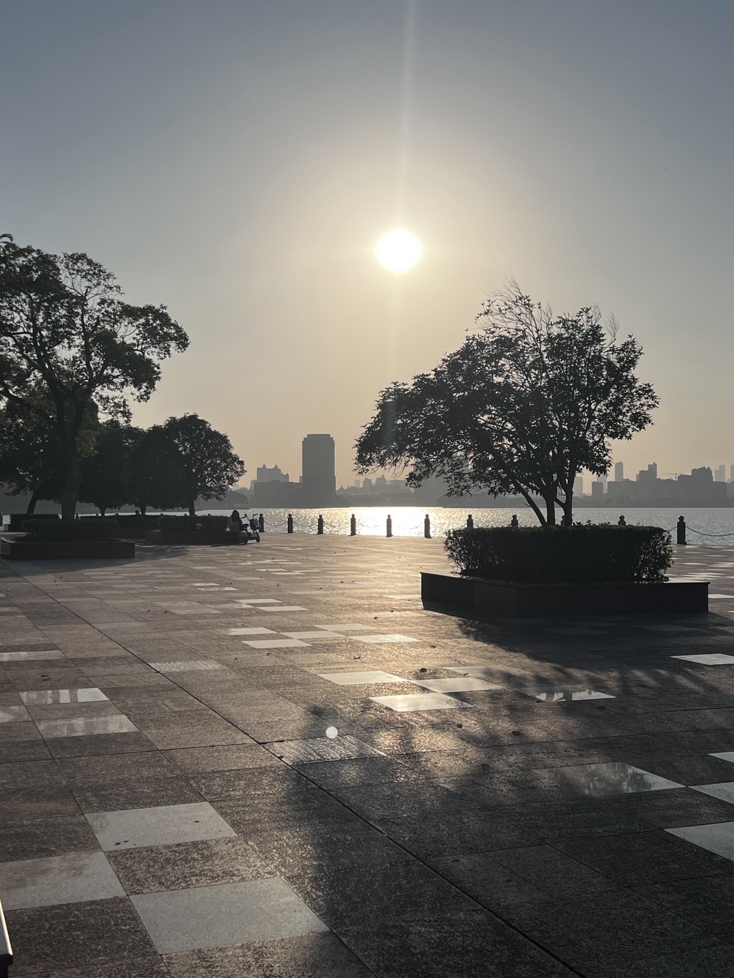 青山湖风景区市政公用广场旅行图片 2