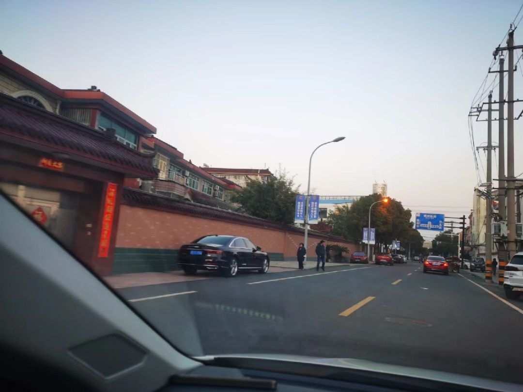 渣津广场旅行图片 2