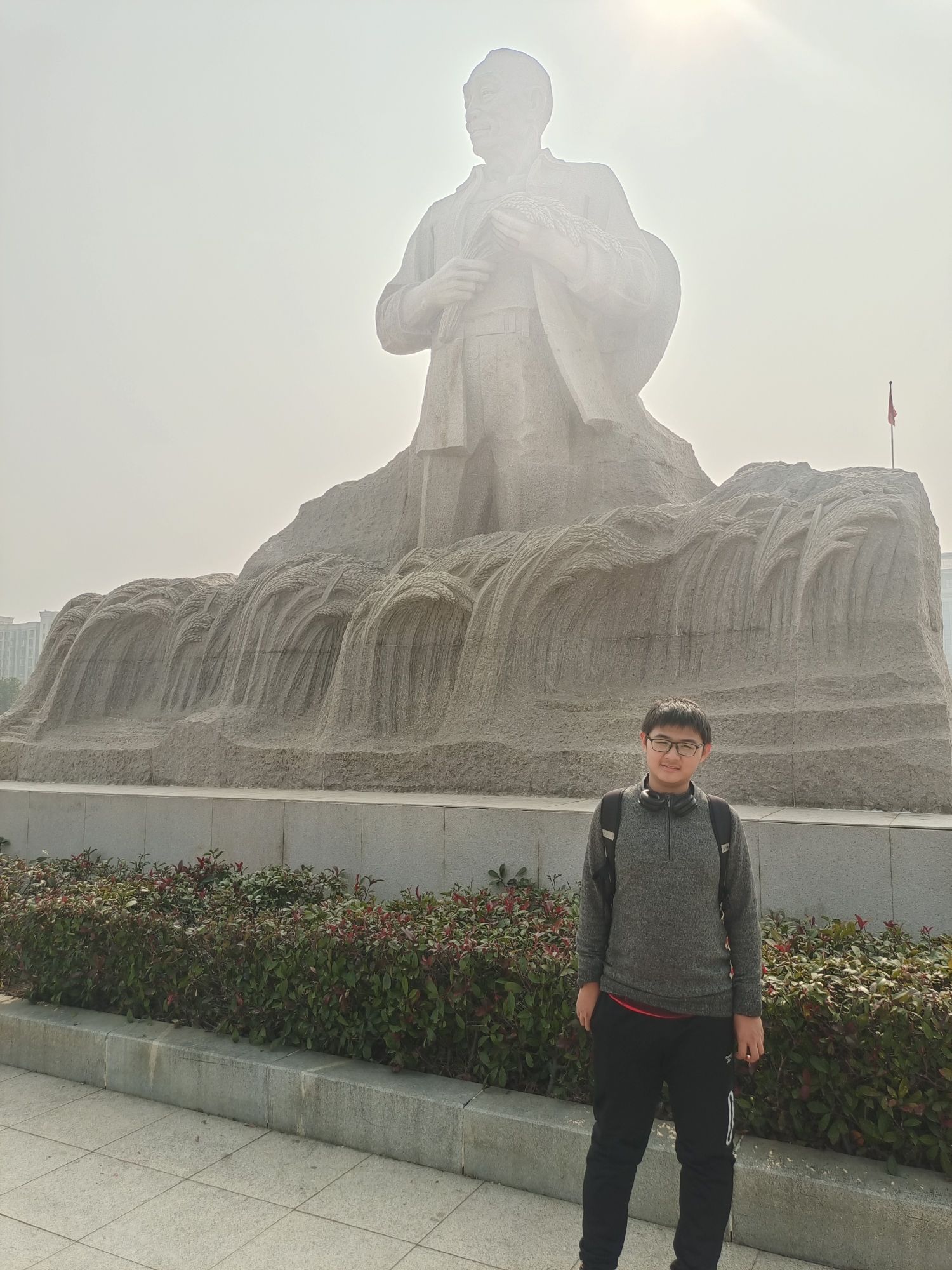 隆平广场旅行图片 3