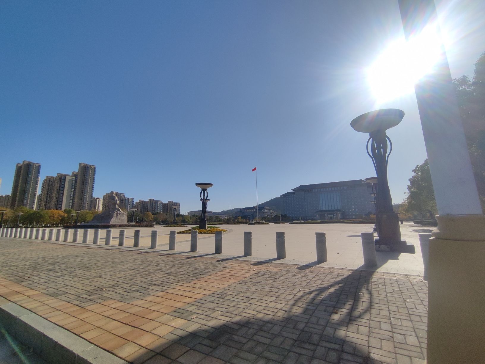 隆平广场旅行图片 2