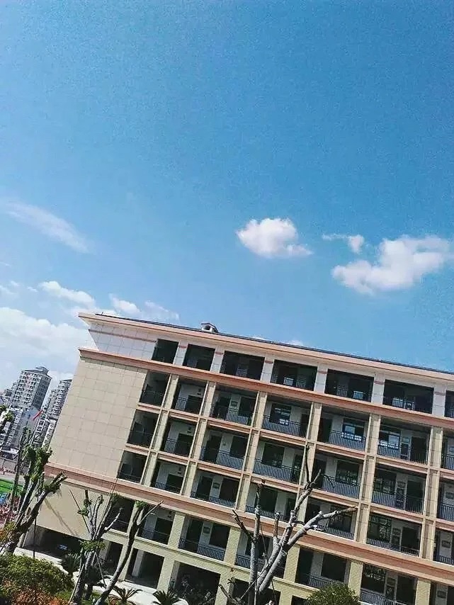上饶市实验中学