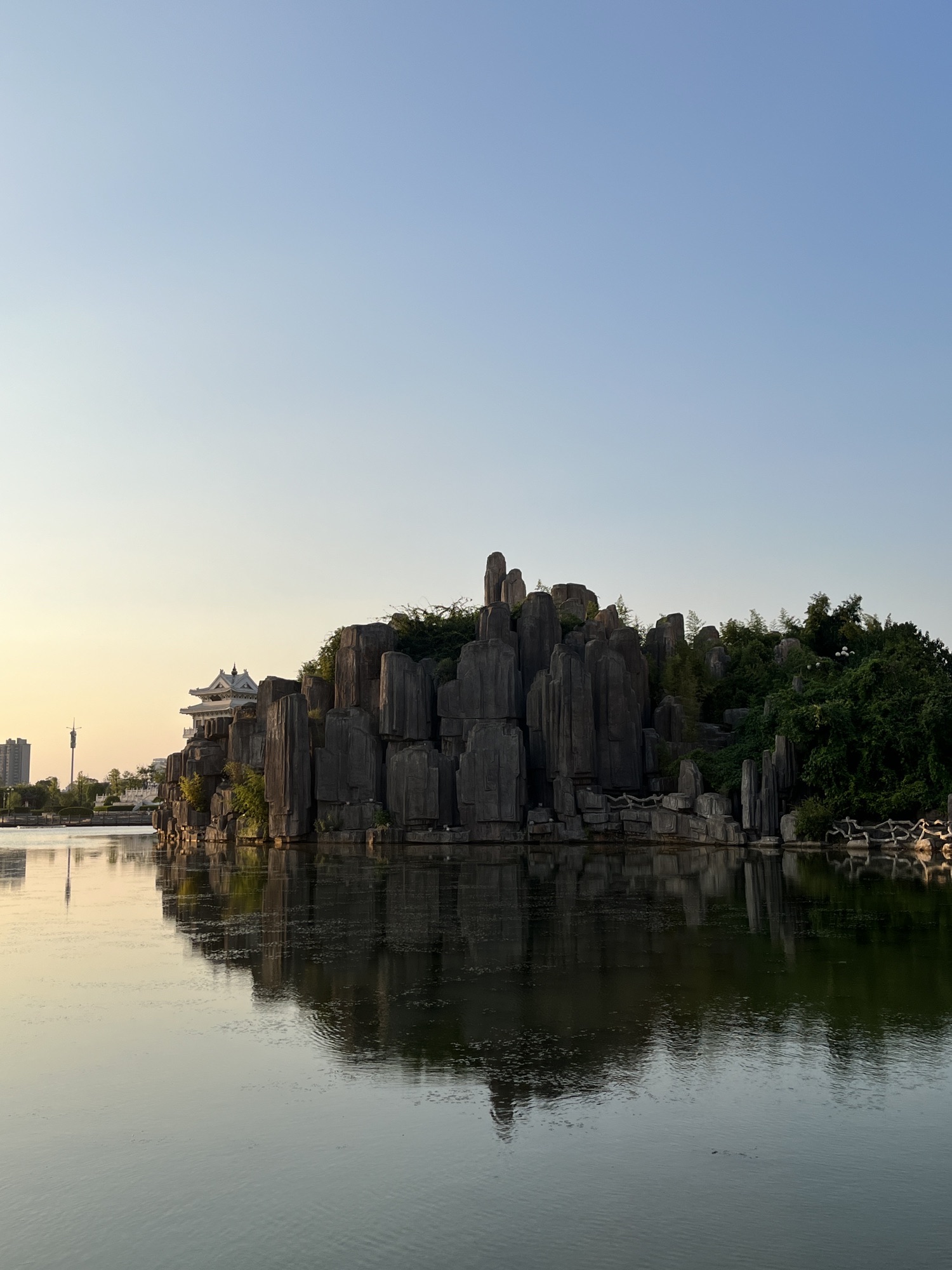 抚州名人雕塑园旅行图片 3