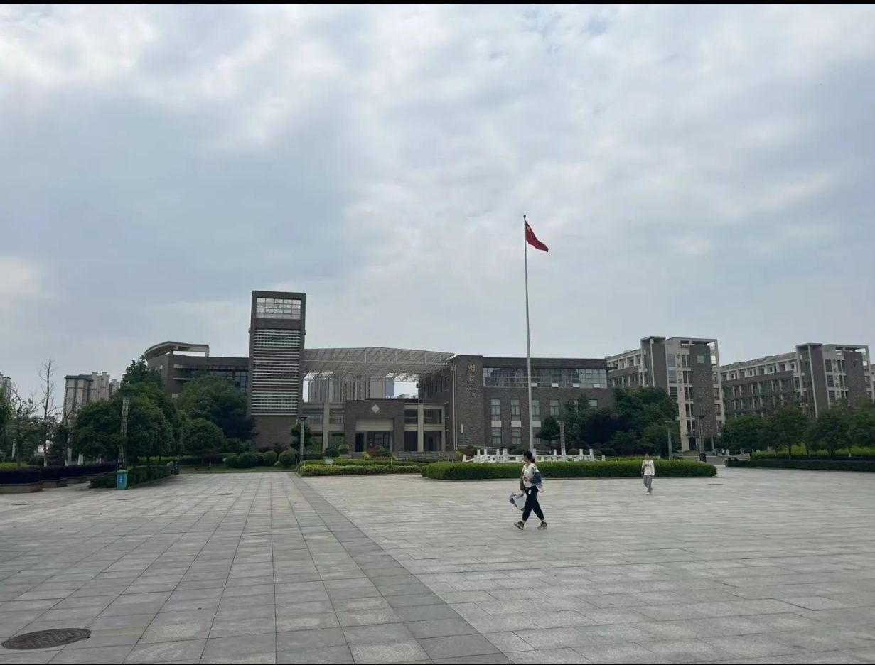 江西吉安一中