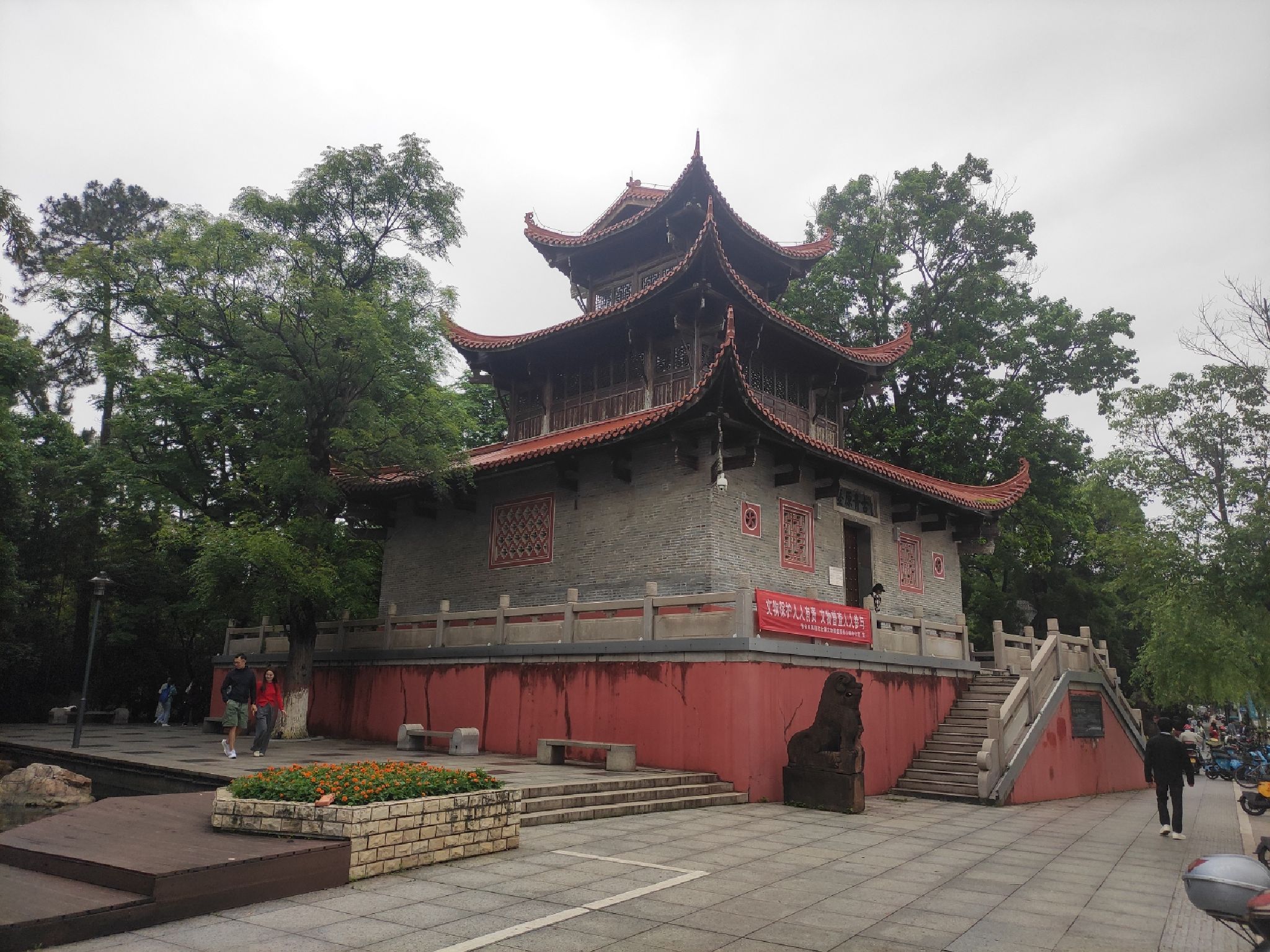 白鹭洲书院钟鼓楼旅行图片 1