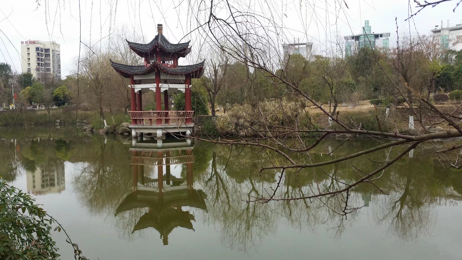 正气广场