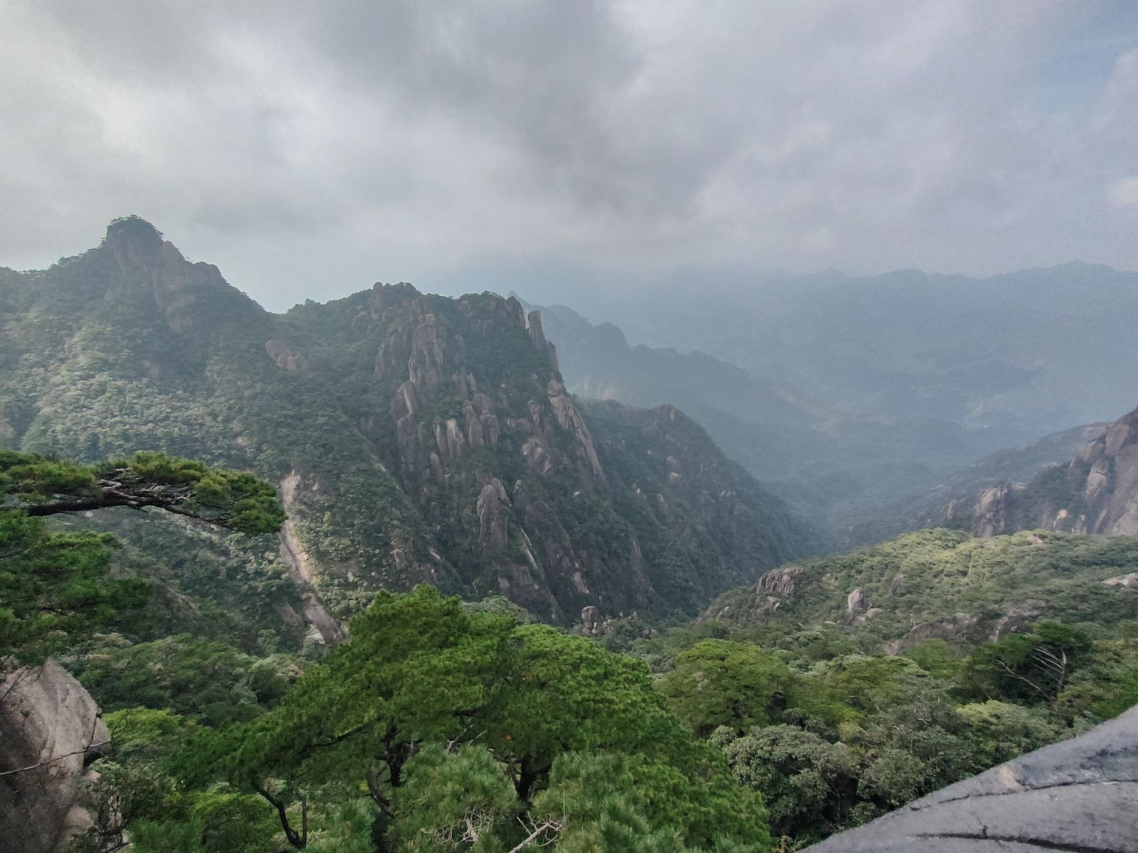 三百山国家级风景名胜区旅行图片 1
