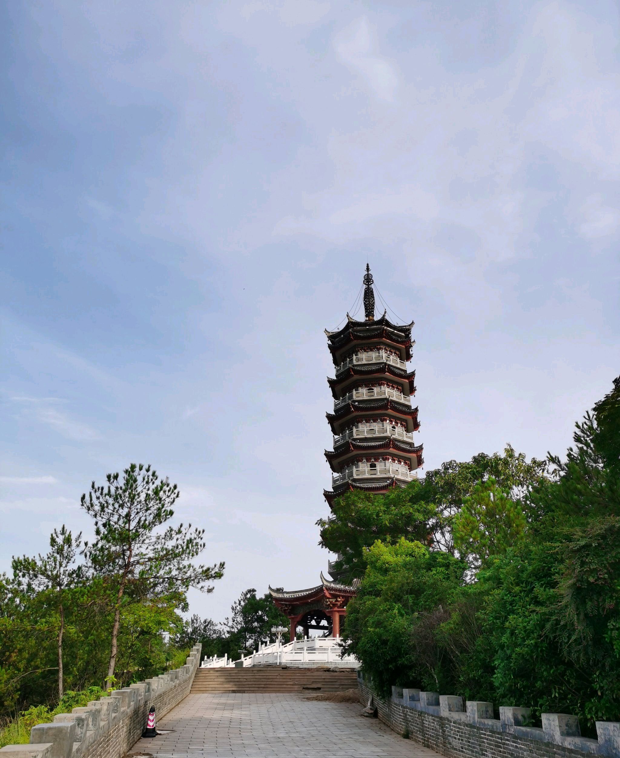 重光宝塔旅行图片 1